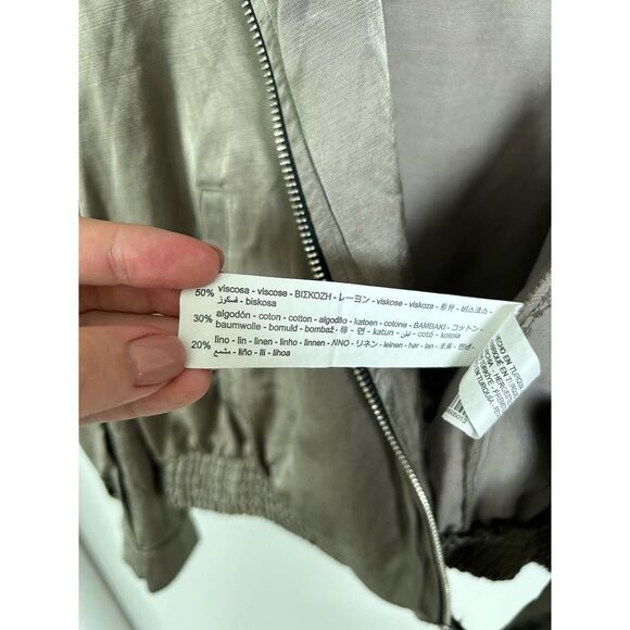 Zara Basic Satin Effect Bomber Jacket Size XS Khaki Green EUC - Picture 5 of 10